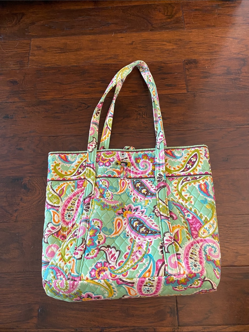 Large Vera Bradley paisley quilted tote bag